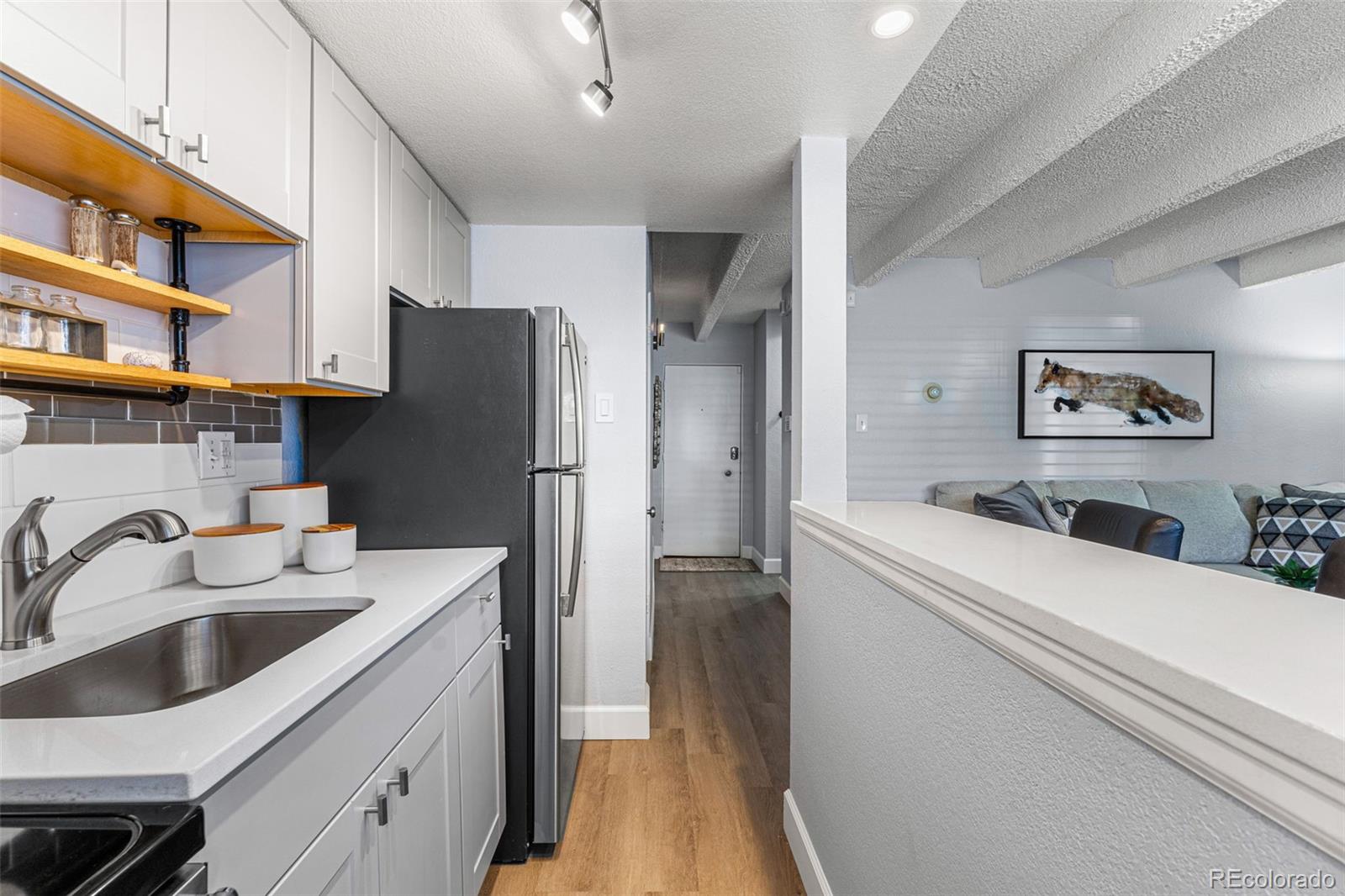 MLS Image #11 for 200 n pearl street,denver, Colorado