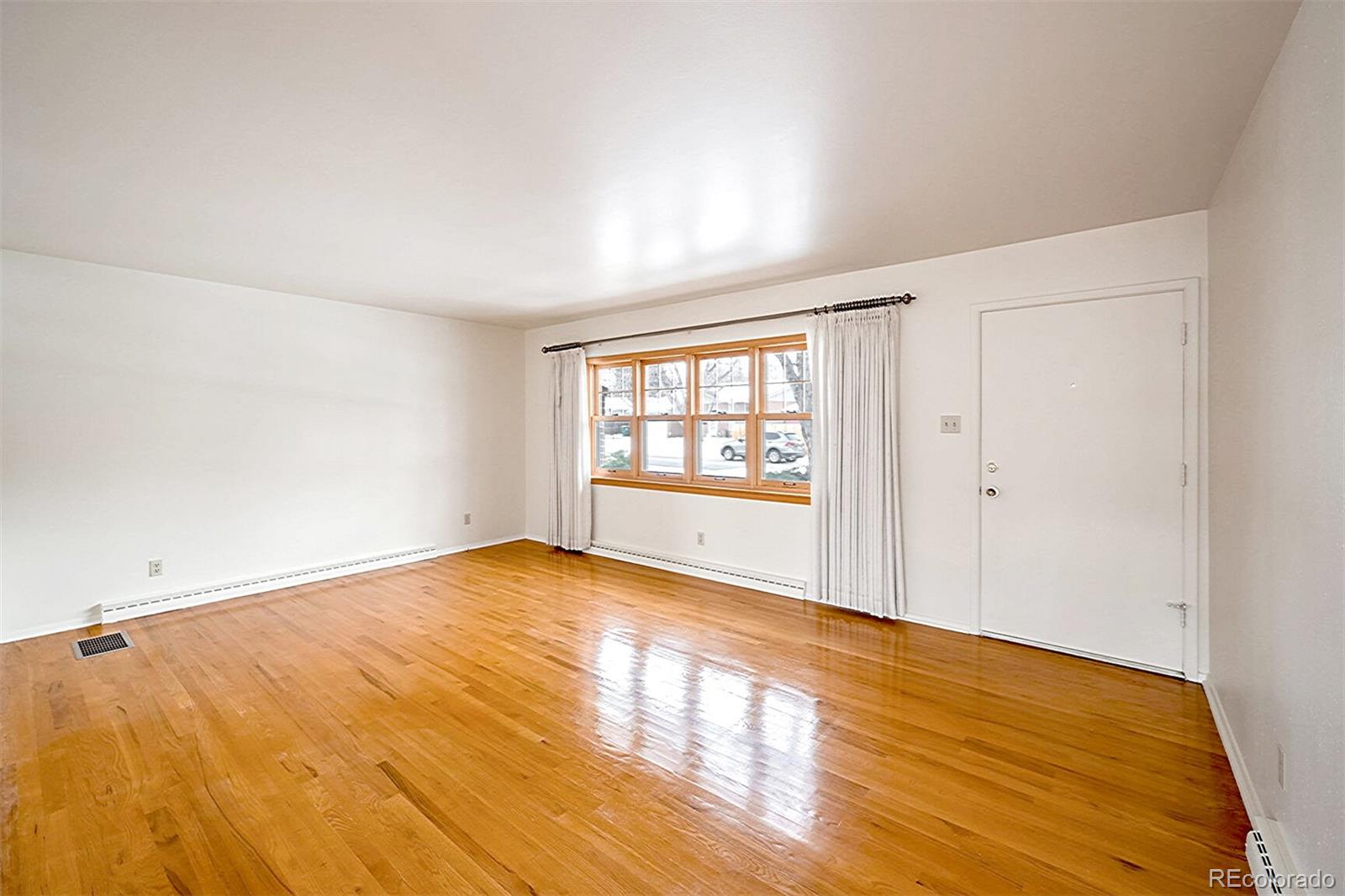 MLS Image #3 for 1606 s welch circle,lakewood, Colorado