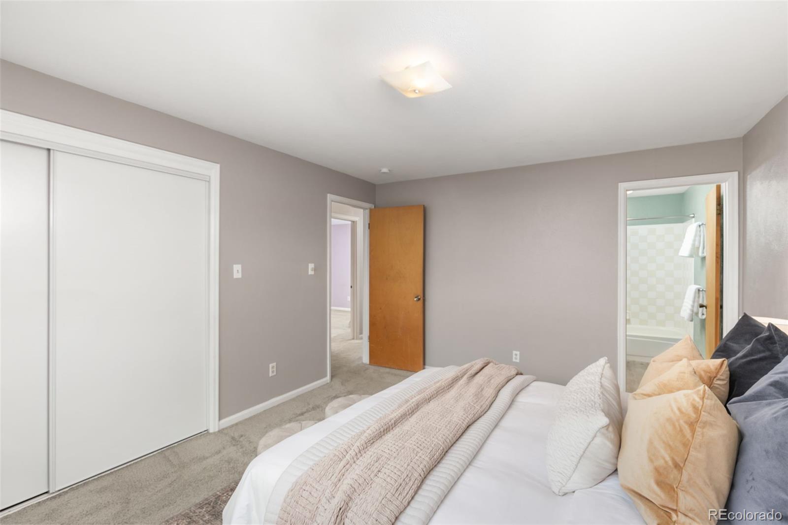 MLS Image #19 for 12070 e arizona avenue,aurora, Colorado