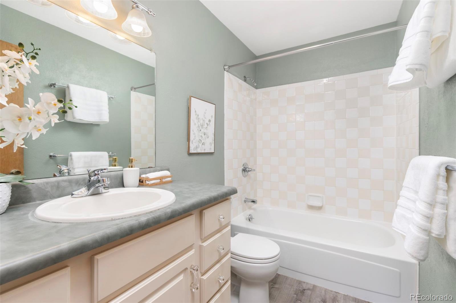 MLS Image #20 for 12070 e arizona avenue,aurora, Colorado