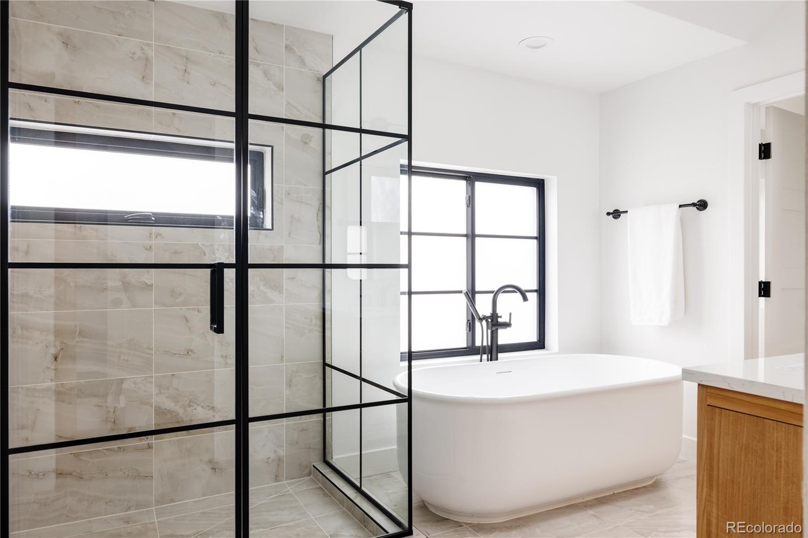 MLS Image #19 for 2951 s logan street,englewood, Colorado