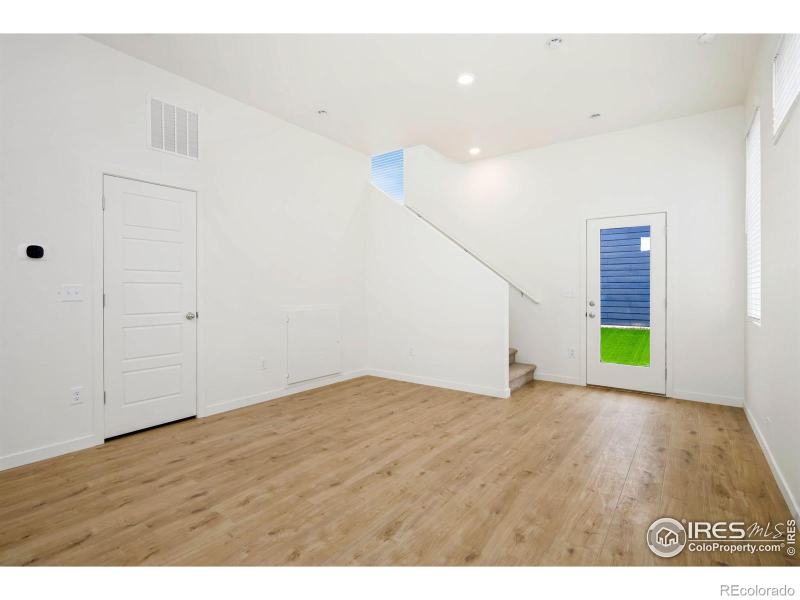MLS Image #3 for 3805  kenai street,evans, Colorado