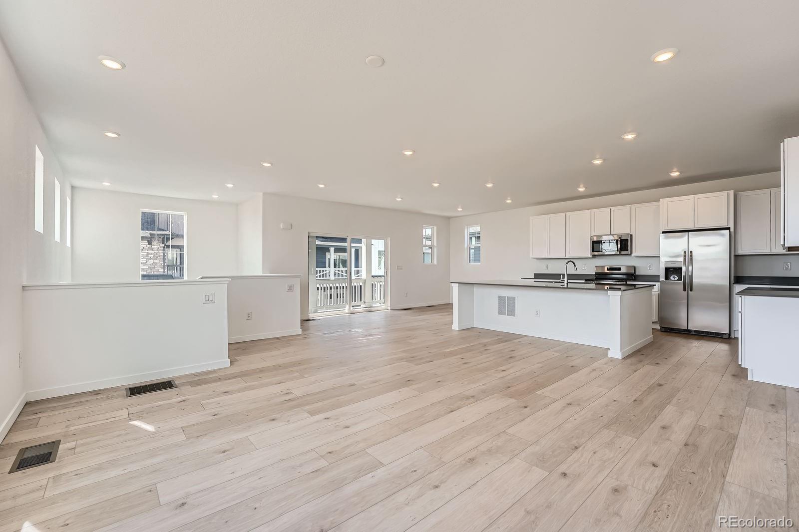 MLS Image #6 for 2080 s haleyville way,aurora, Colorado