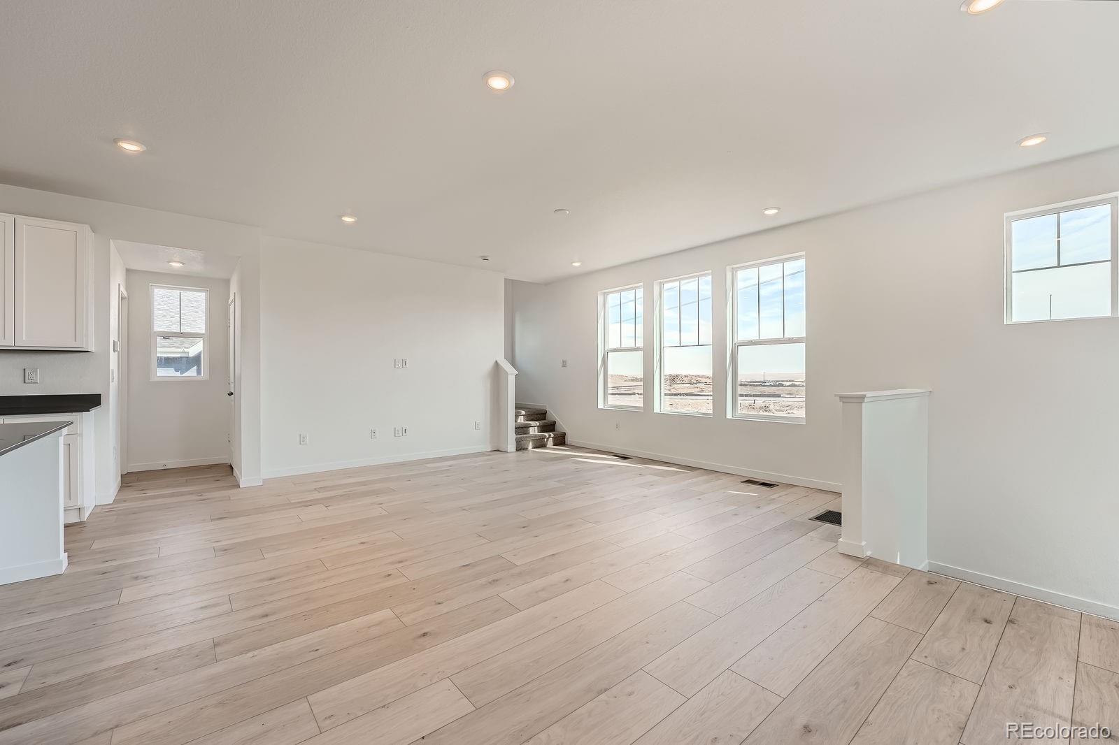 MLS Image #7 for 2080 s haleyville way,aurora, Colorado