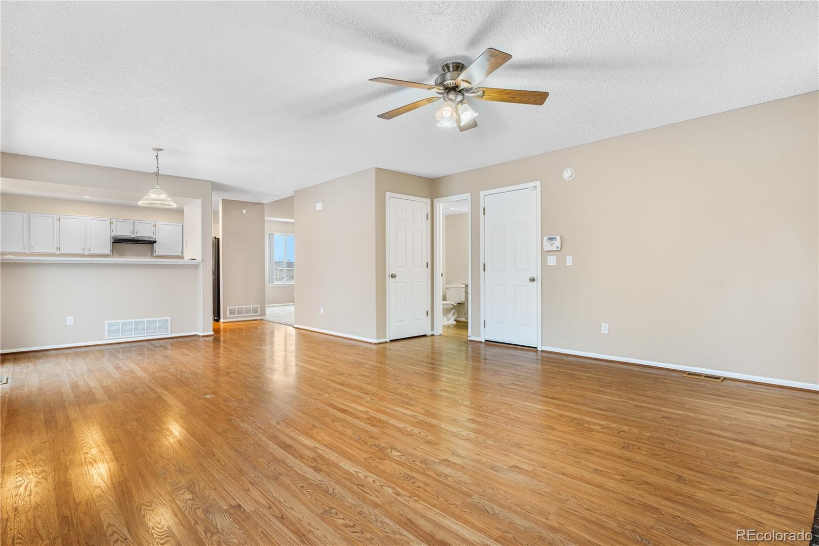 MLS Image #7 for 4072 s kirk way,aurora, Colorado