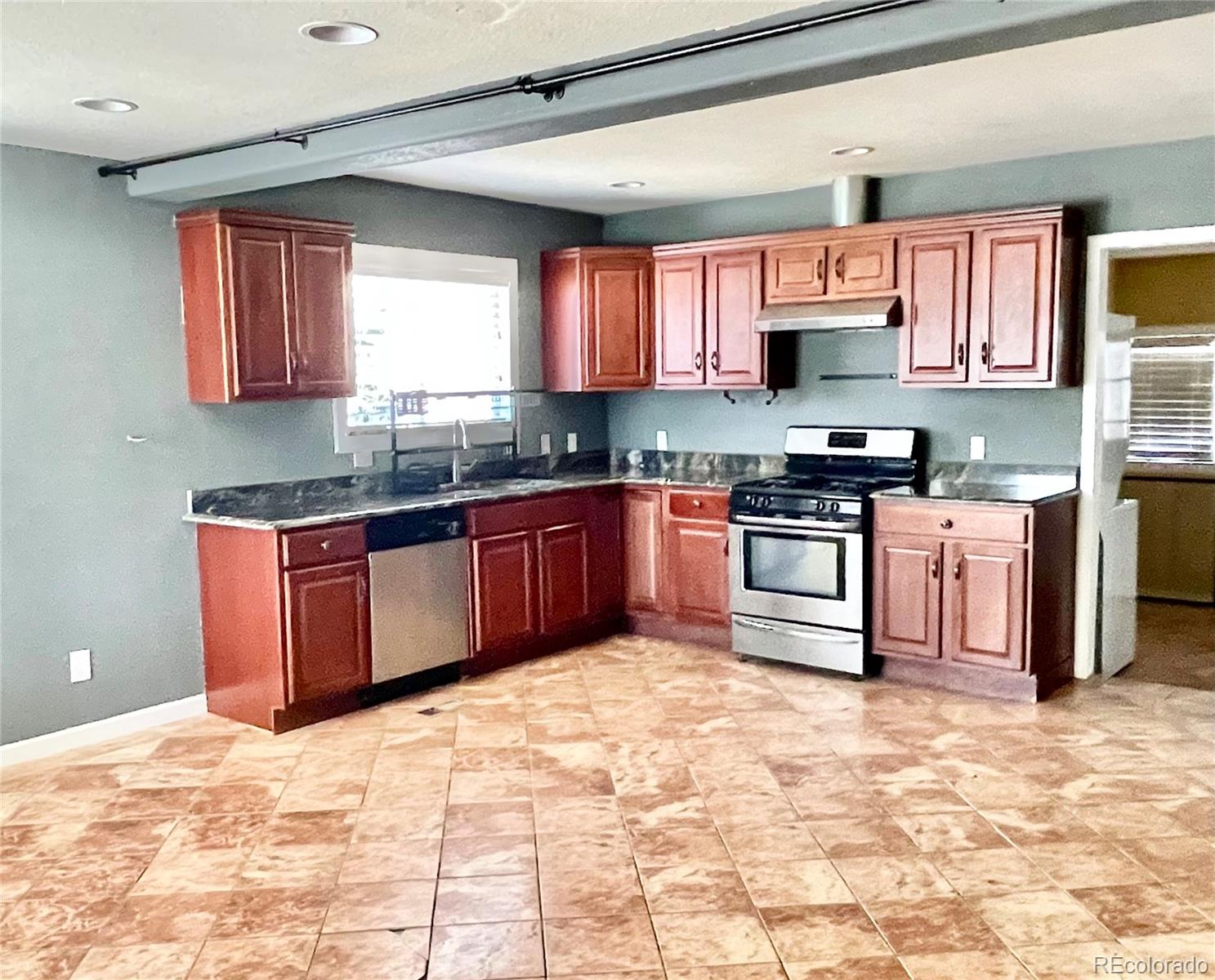 MLS Image #2 for 2561 w dartmouth avenue,denver, Colorado