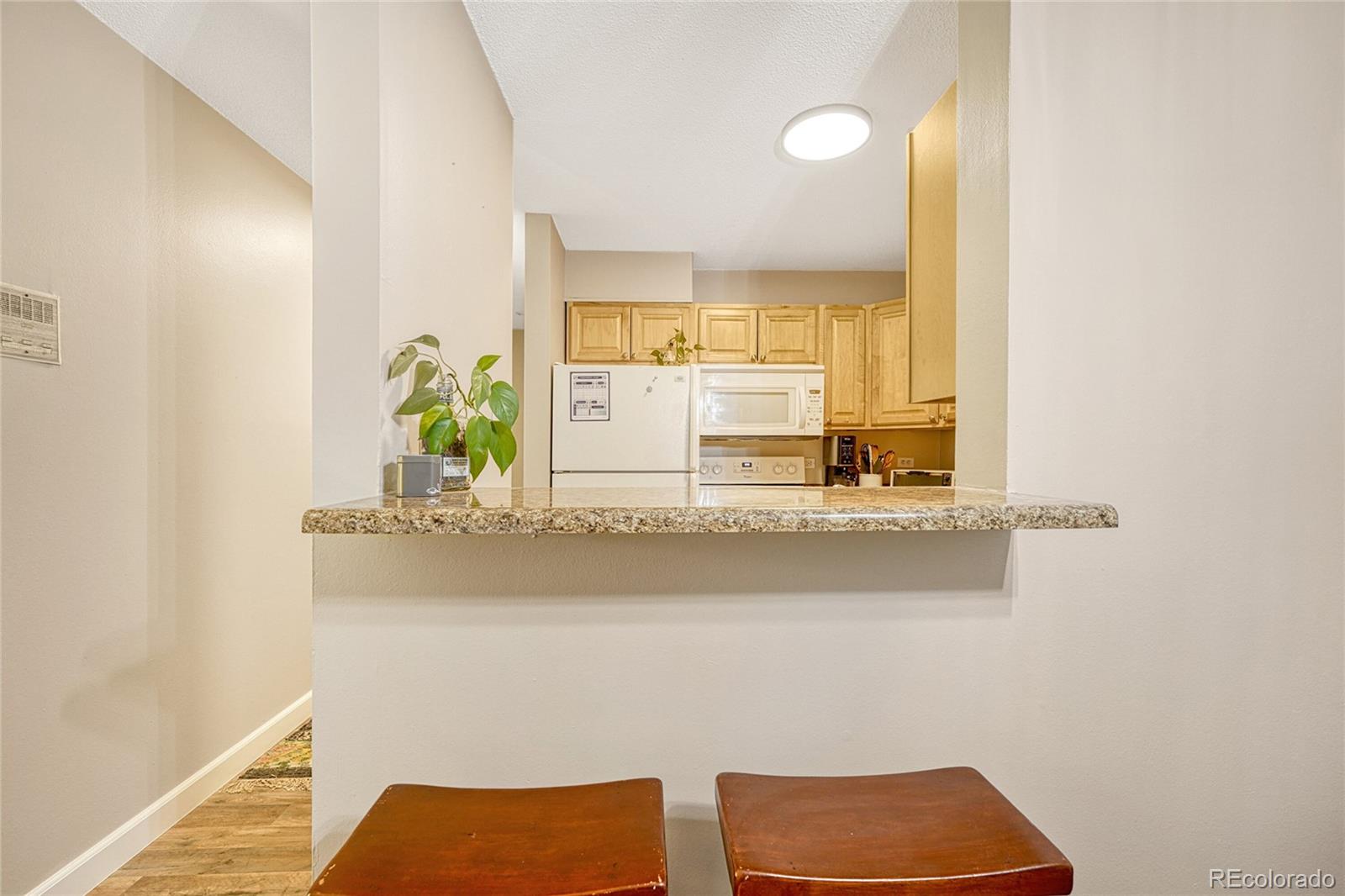 MLS Image #5 for 2231 s vaughn way,aurora, Colorado