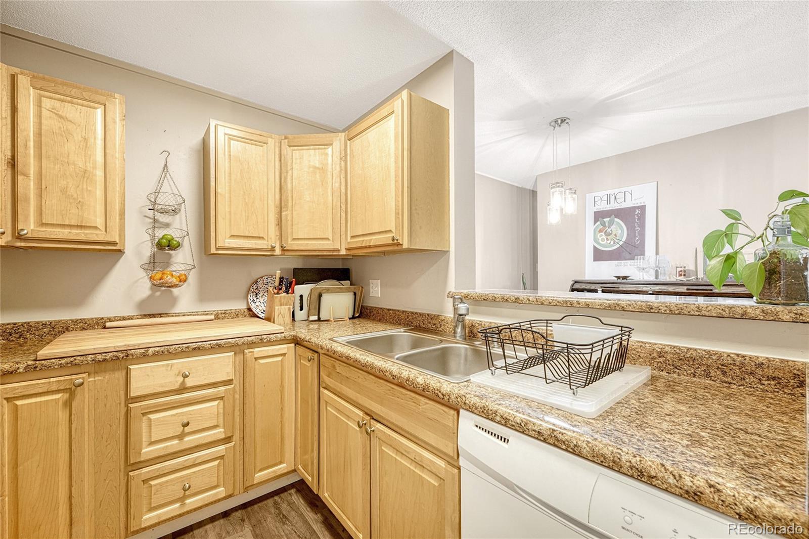MLS Image #9 for 2231 s vaughn way,aurora, Colorado