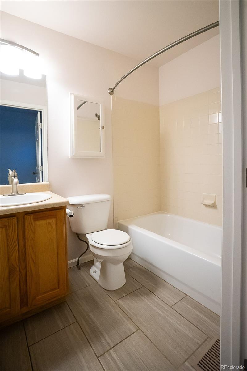 MLS Image #14 for 14207 e grand drive,aurora, Colorado