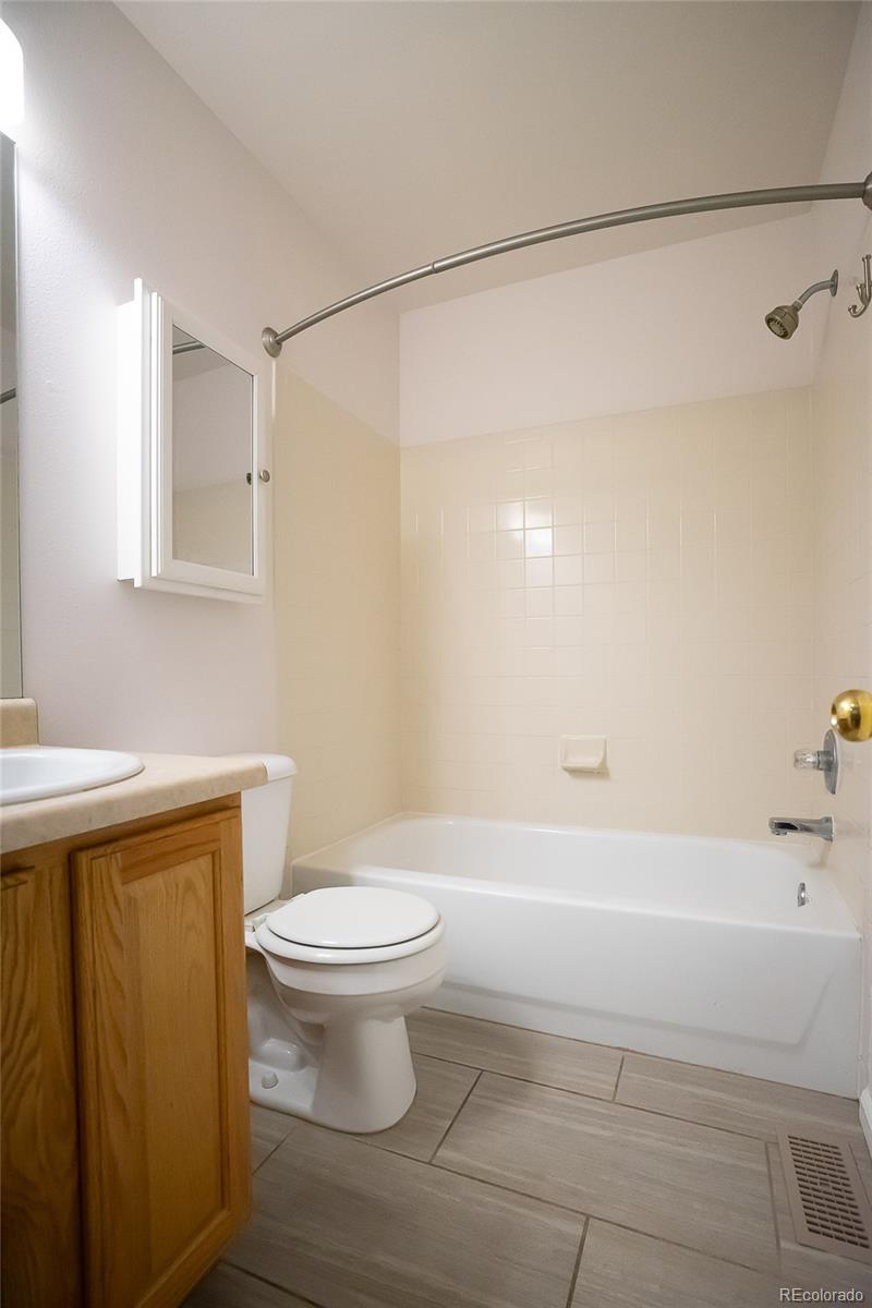 MLS Image #15 for 14207 e grand drive,aurora, Colorado