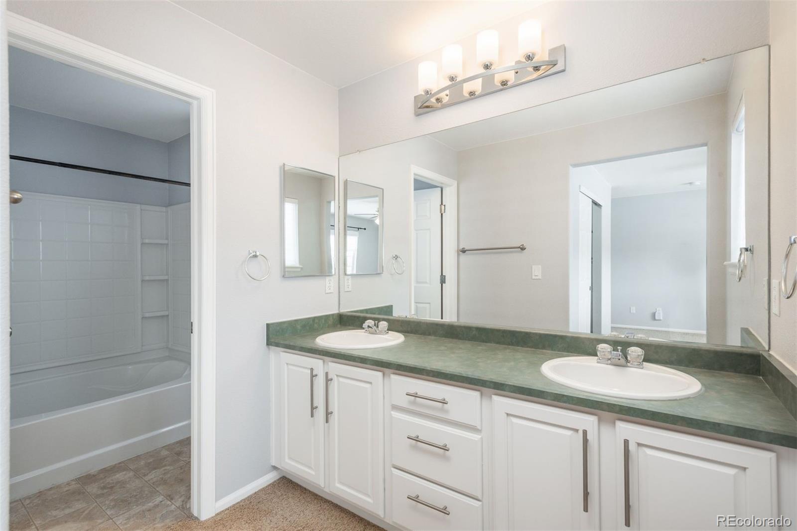 MLS Image #29 for 2527 s andes circle,aurora, Colorado