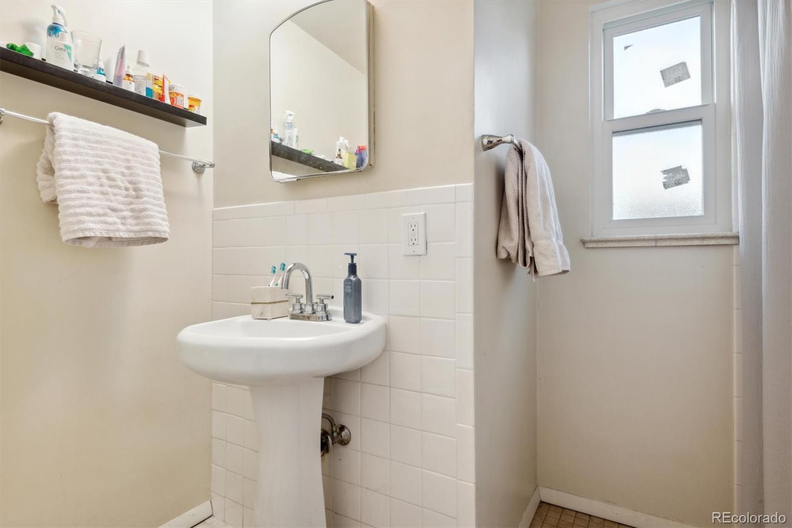 MLS Image #7 for 2125 s gilpin street,denver, Colorado