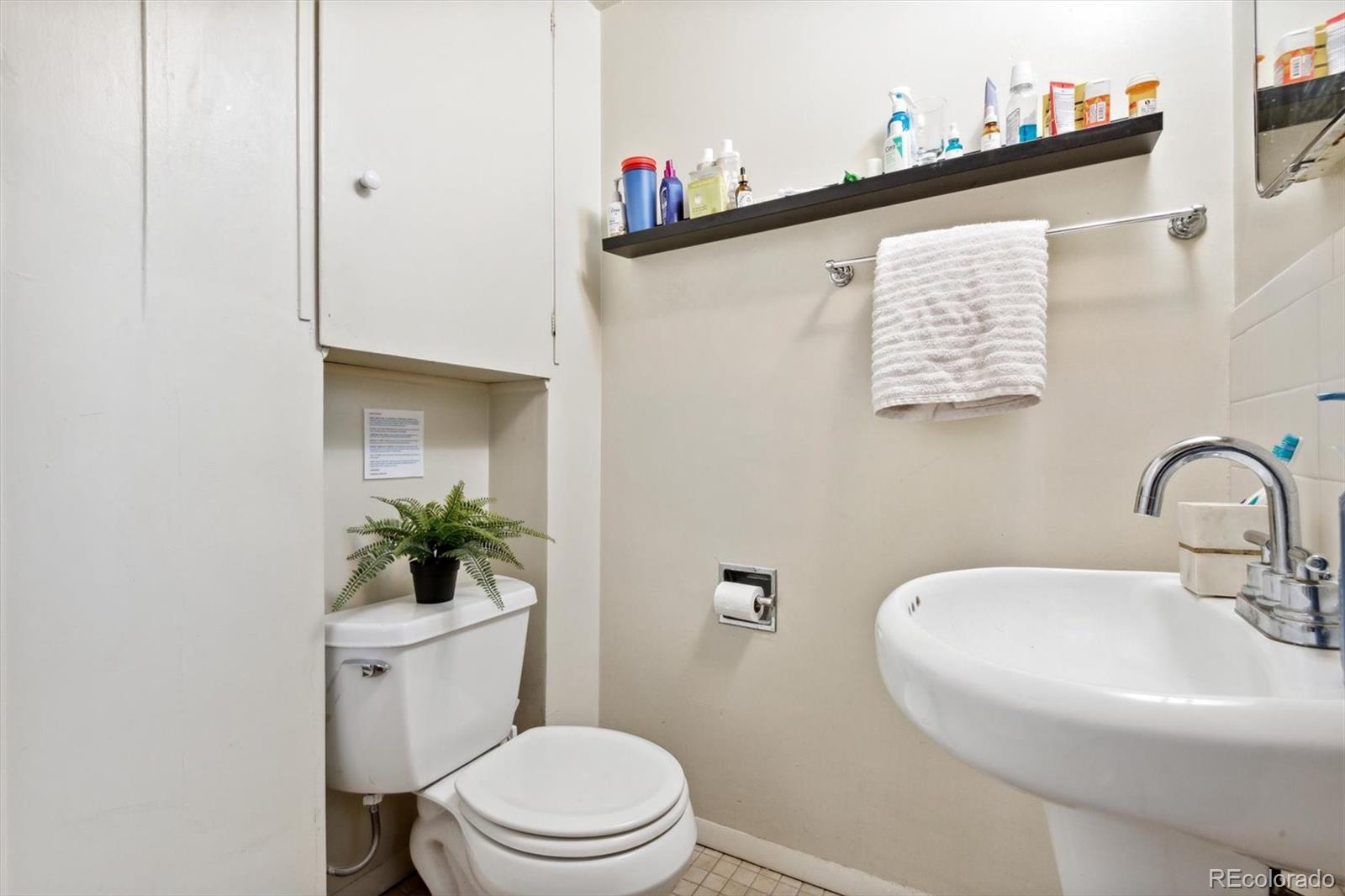 MLS Image #8 for 2125 s gilpin street,denver, Colorado