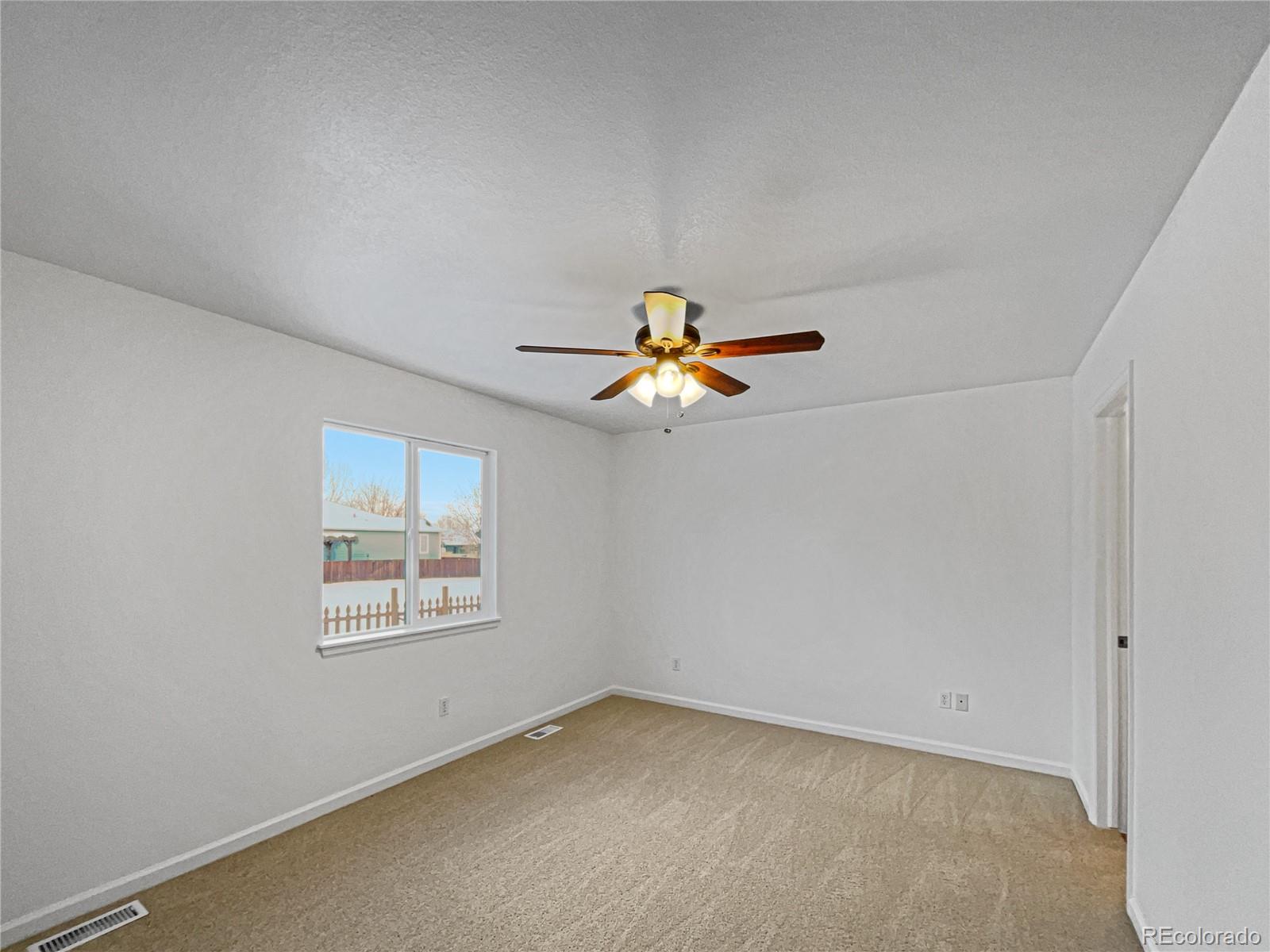 MLS Image #4 for 2305  alysse court,johnstown, Colorado