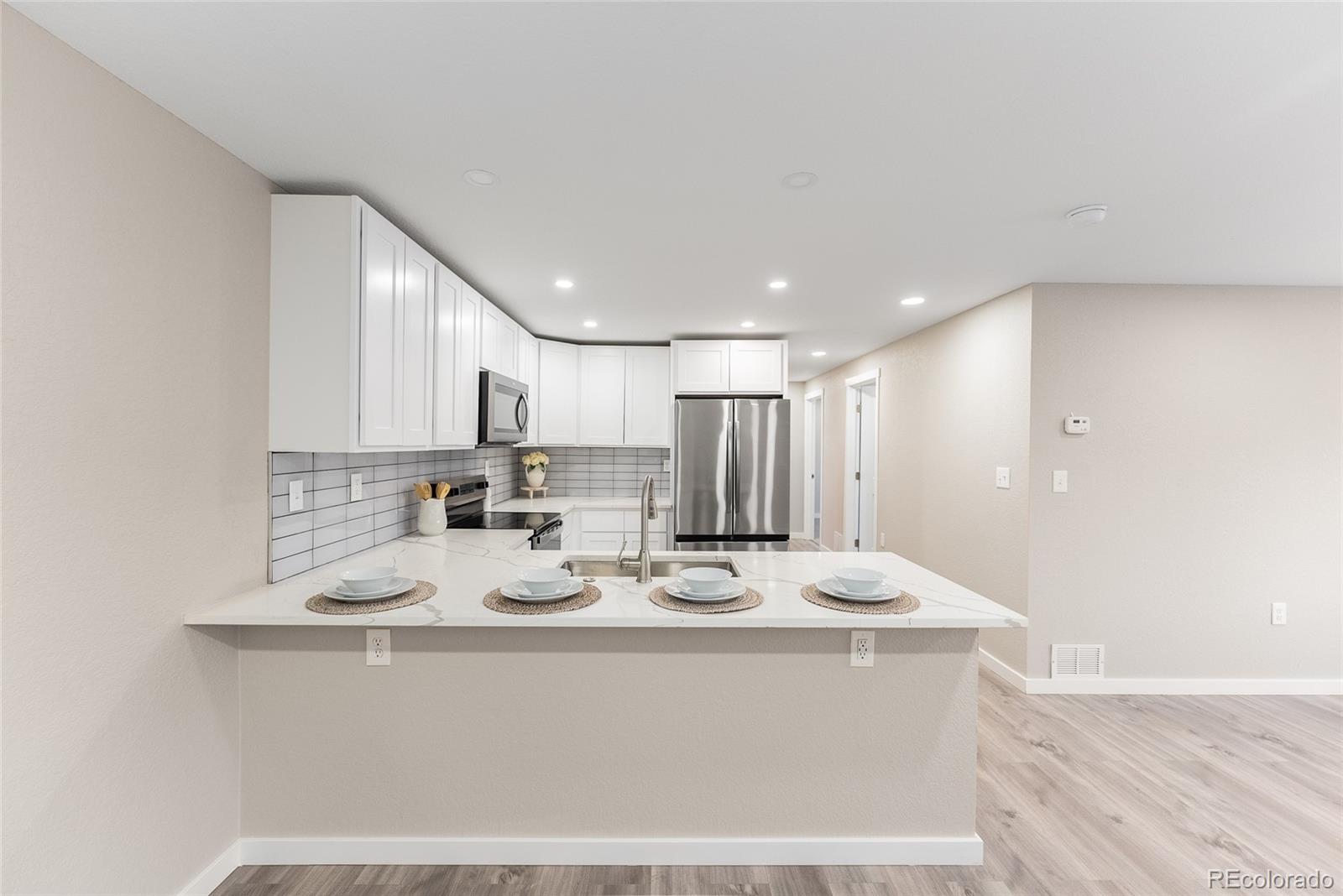 MLS Image #7 for 121  joan drive,denver, Colorado