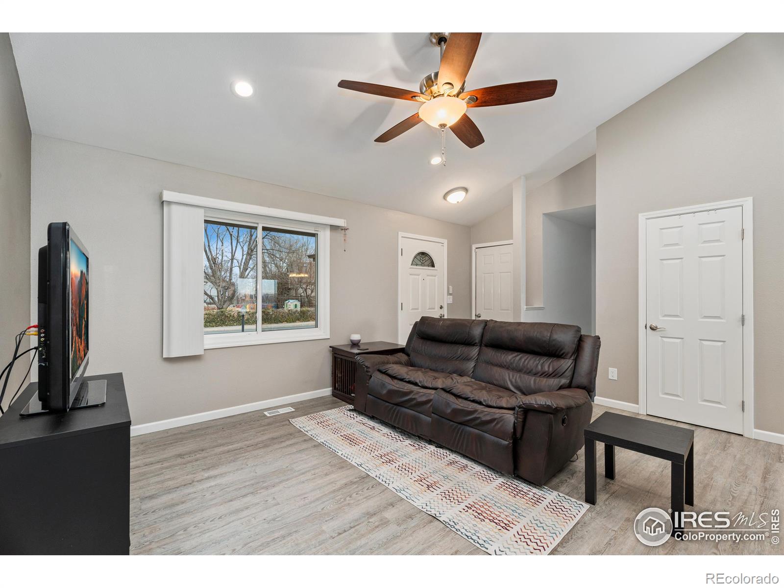 MLS Image #3 for 1634  oxford drive,loveland, Colorado