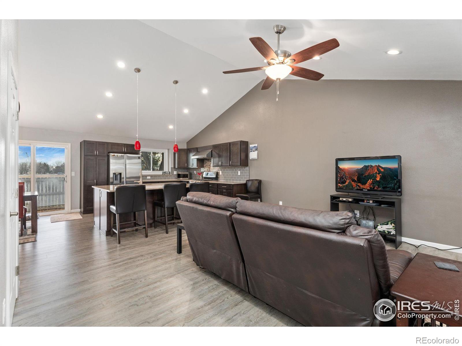 MLS Image #4 for 1634  oxford drive,loveland, Colorado