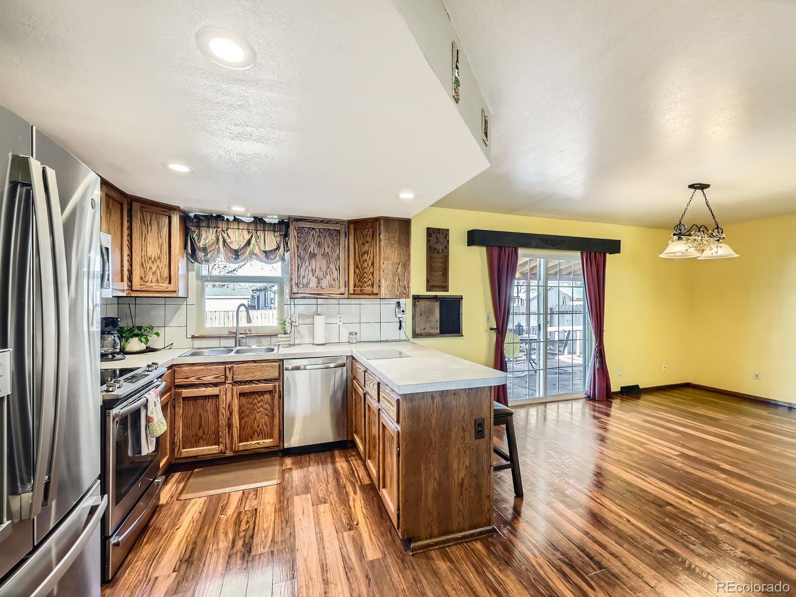 MLS Image #5 for 438 n 11th avenue,brighton, Colorado