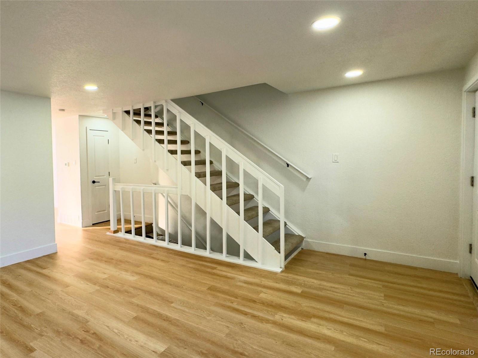 MLS Image #5 for 14023 e utah circle,aurora, Colorado