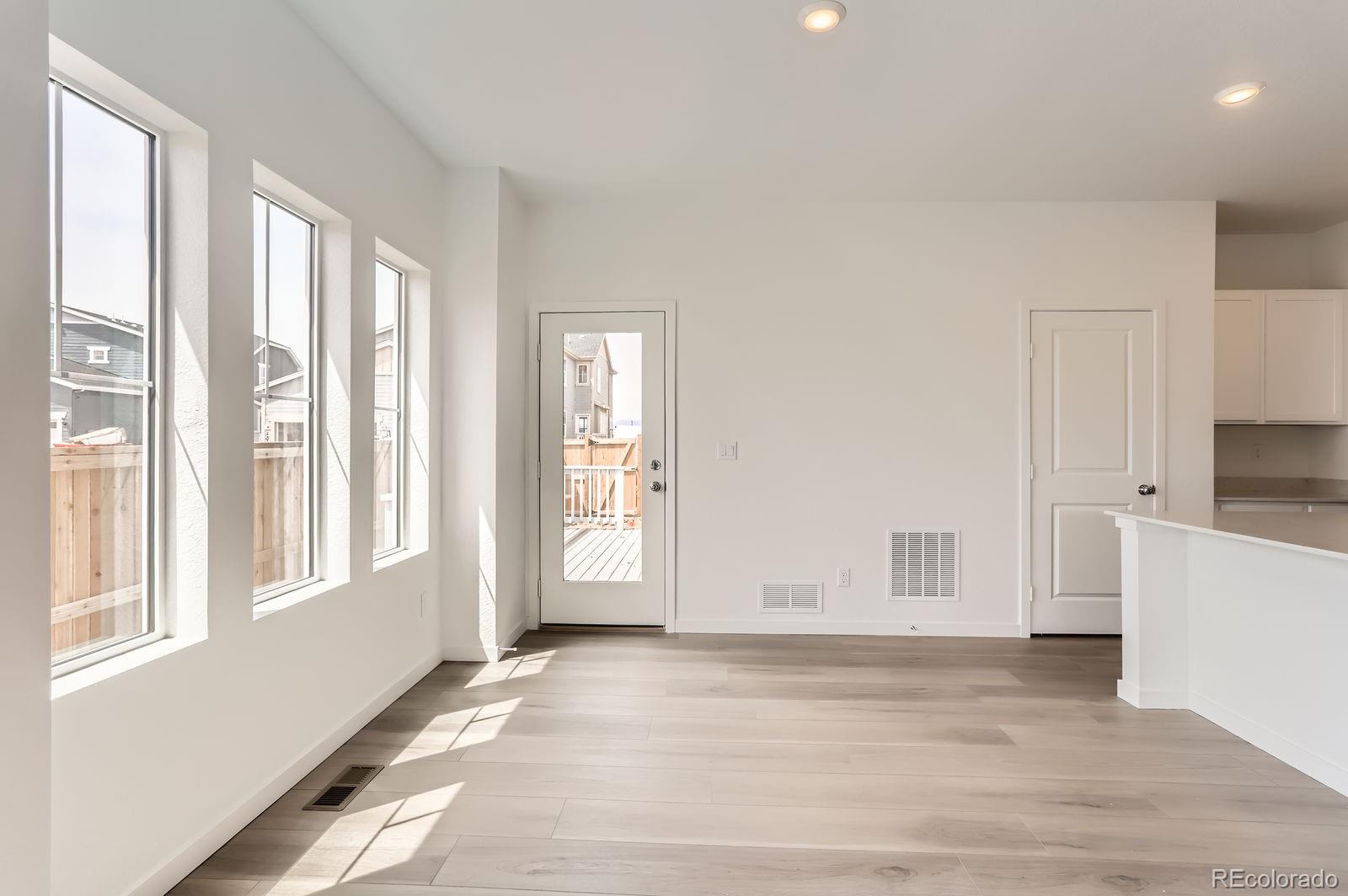 MLS Image #3 for 15261  fillmore street,thornton, Colorado