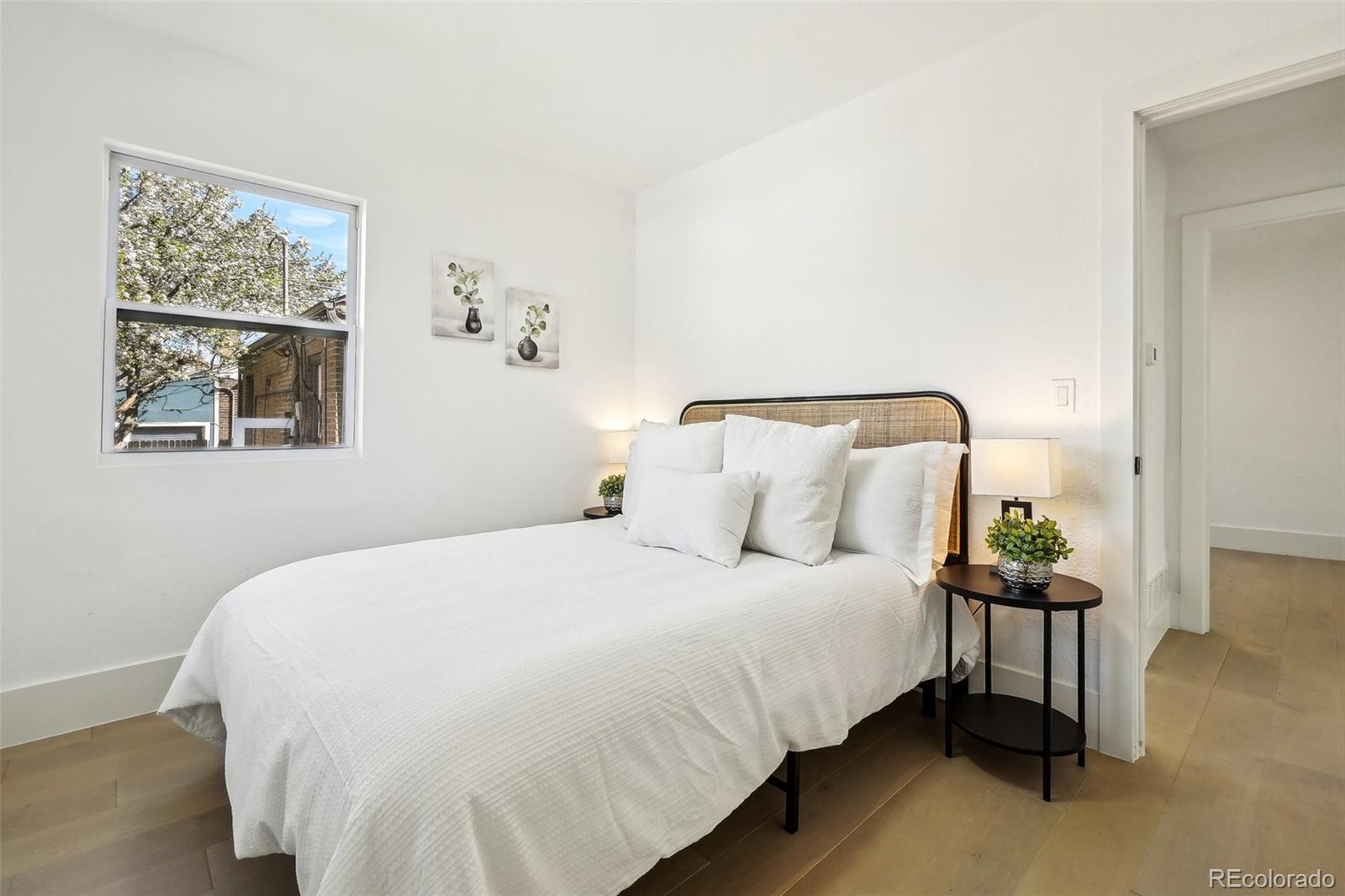 MLS Image #18 for 1209  harrison street,denver, Colorado