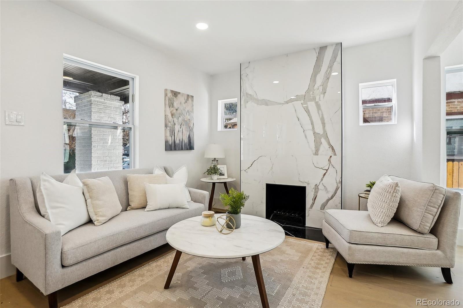 MLS Image #2 for 1209  harrison street,denver, Colorado