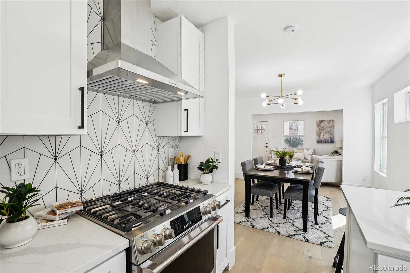 MLS Image #7 for 1209  harrison street,denver, Colorado