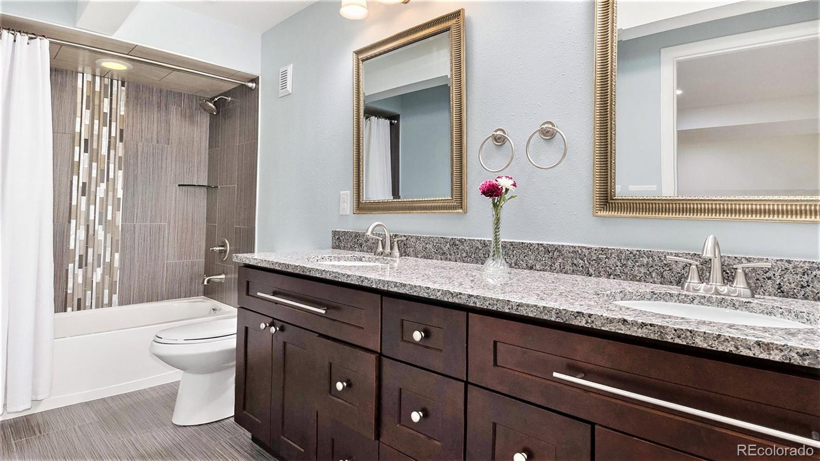 MLS Image #11 for 6933 s dahlia street,centennial, Colorado