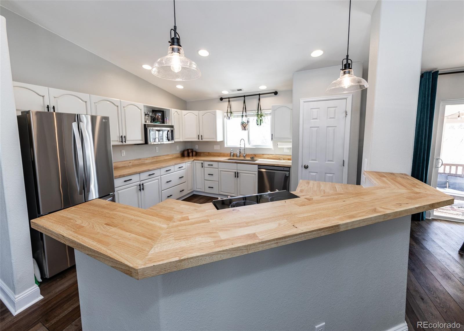 MLS Image #9 for 1406  leigh lane,fountain, Colorado