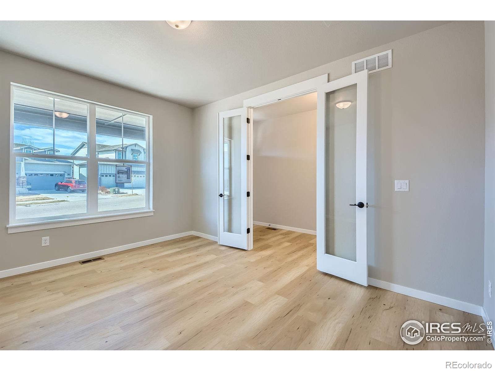 MLS Image #10 for 2139  glean court,windsor, Colorado