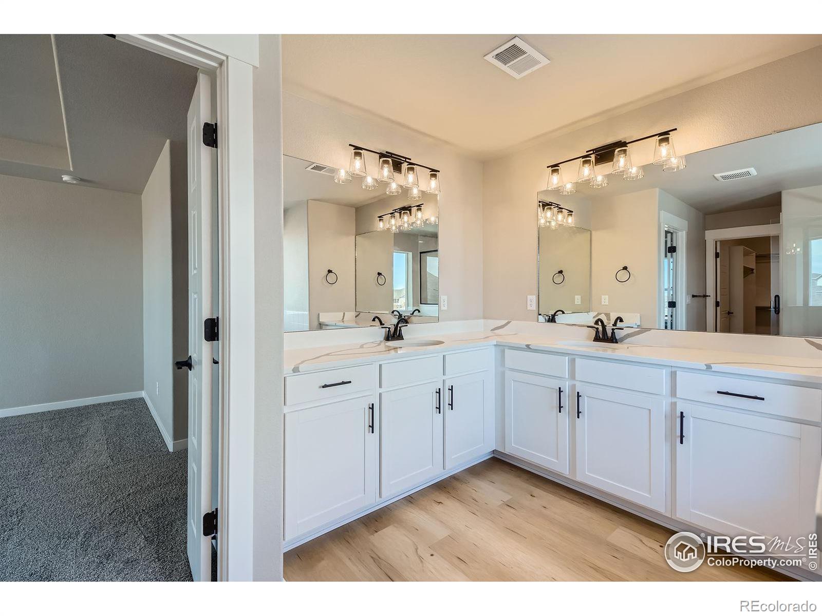 MLS Image #14 for 2139  glean court,windsor, Colorado