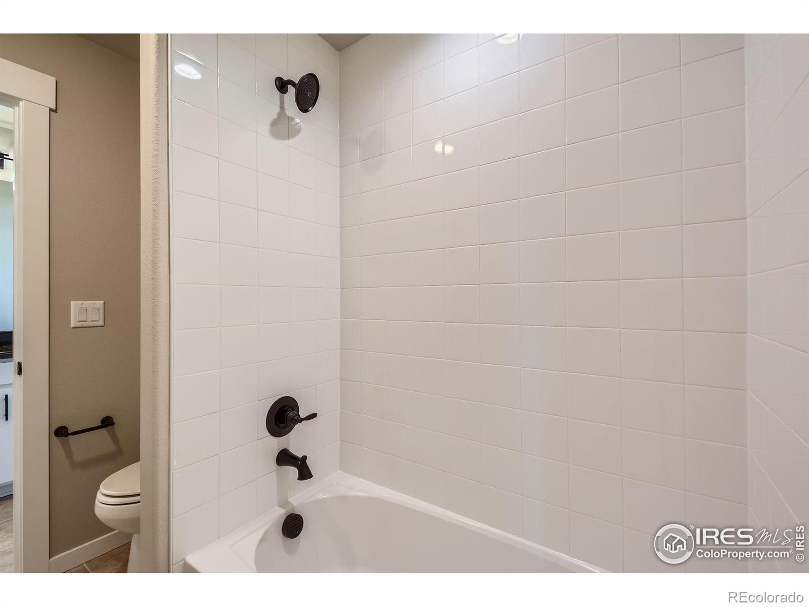 MLS Image #18 for 2139  glean court,windsor, Colorado