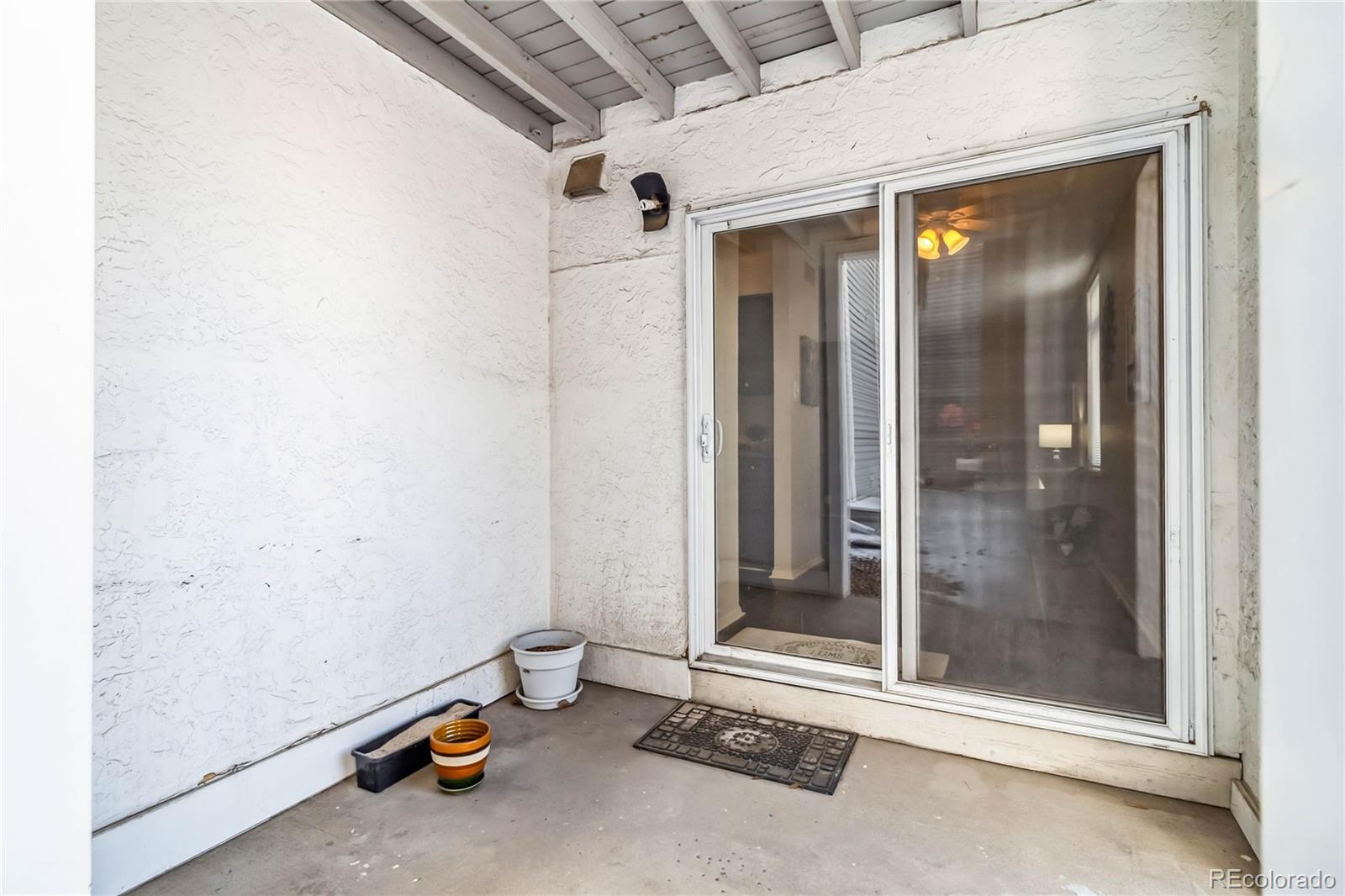MLS Image #25 for 3339 s monaco parkway,denver, Colorado