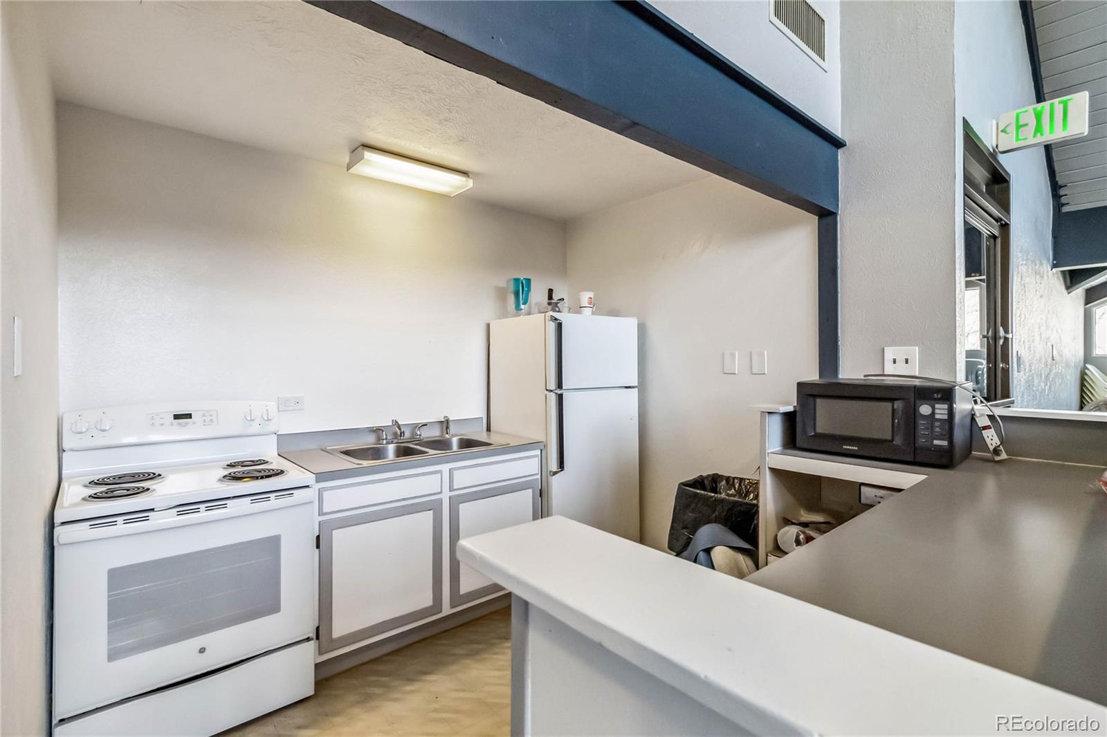 MLS Image #30 for 3339 s monaco parkway,denver, Colorado