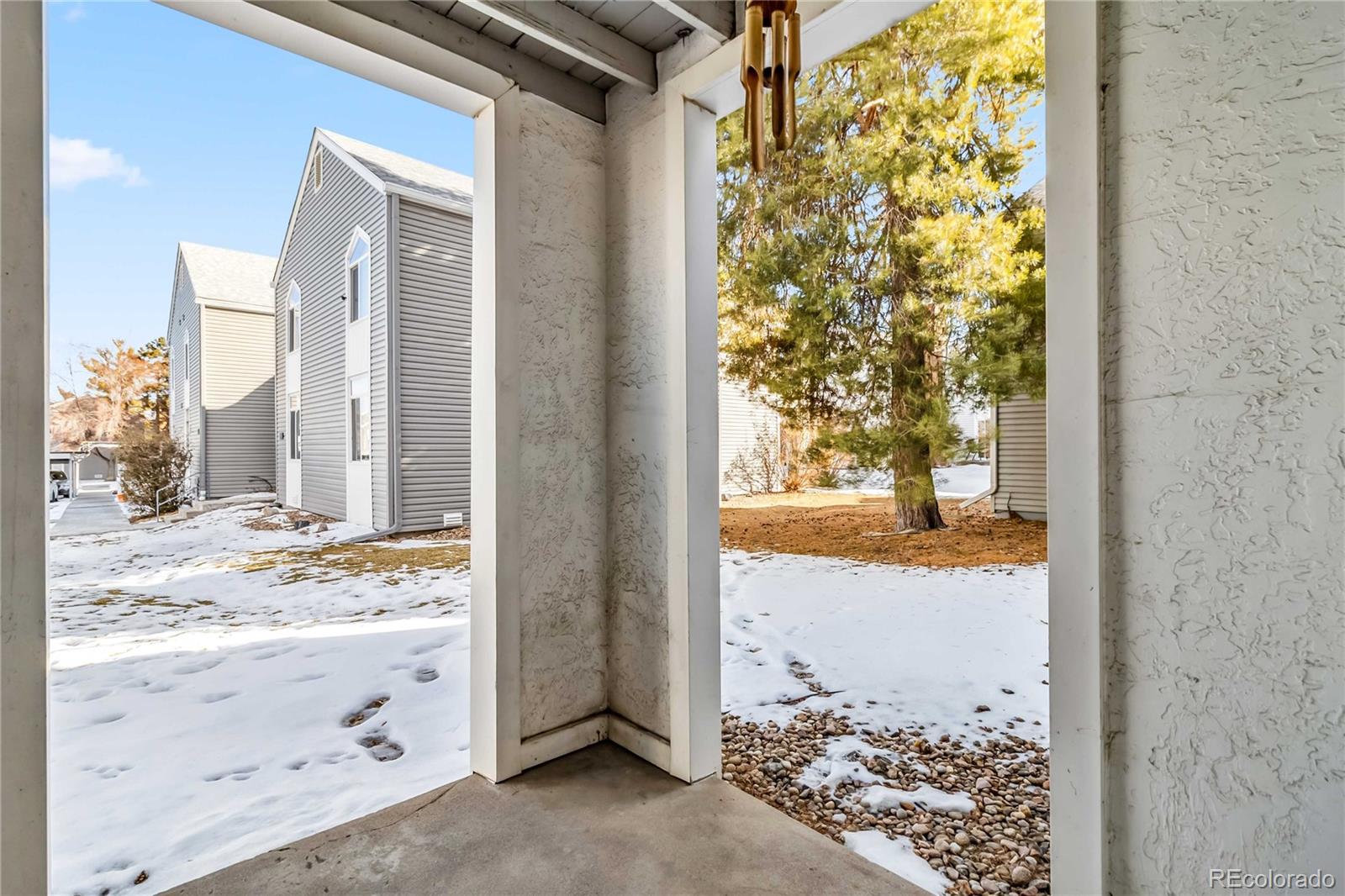 MLS Image #6 for 3339 s monaco parkway,denver, Colorado