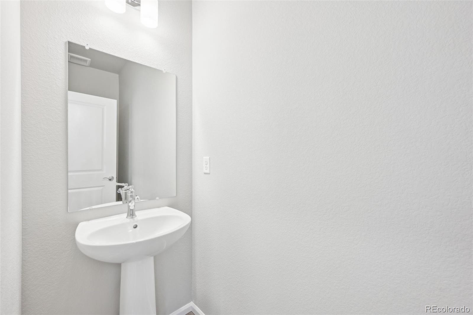 MLS Image #12 for 7376  watercress drive,littleton, Colorado