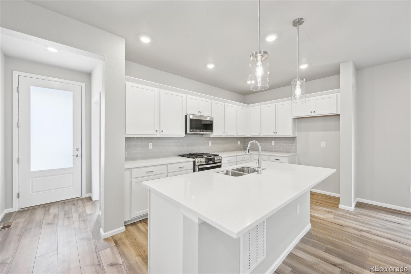 MLS Image #6 for 7376  watercress drive,littleton, Colorado