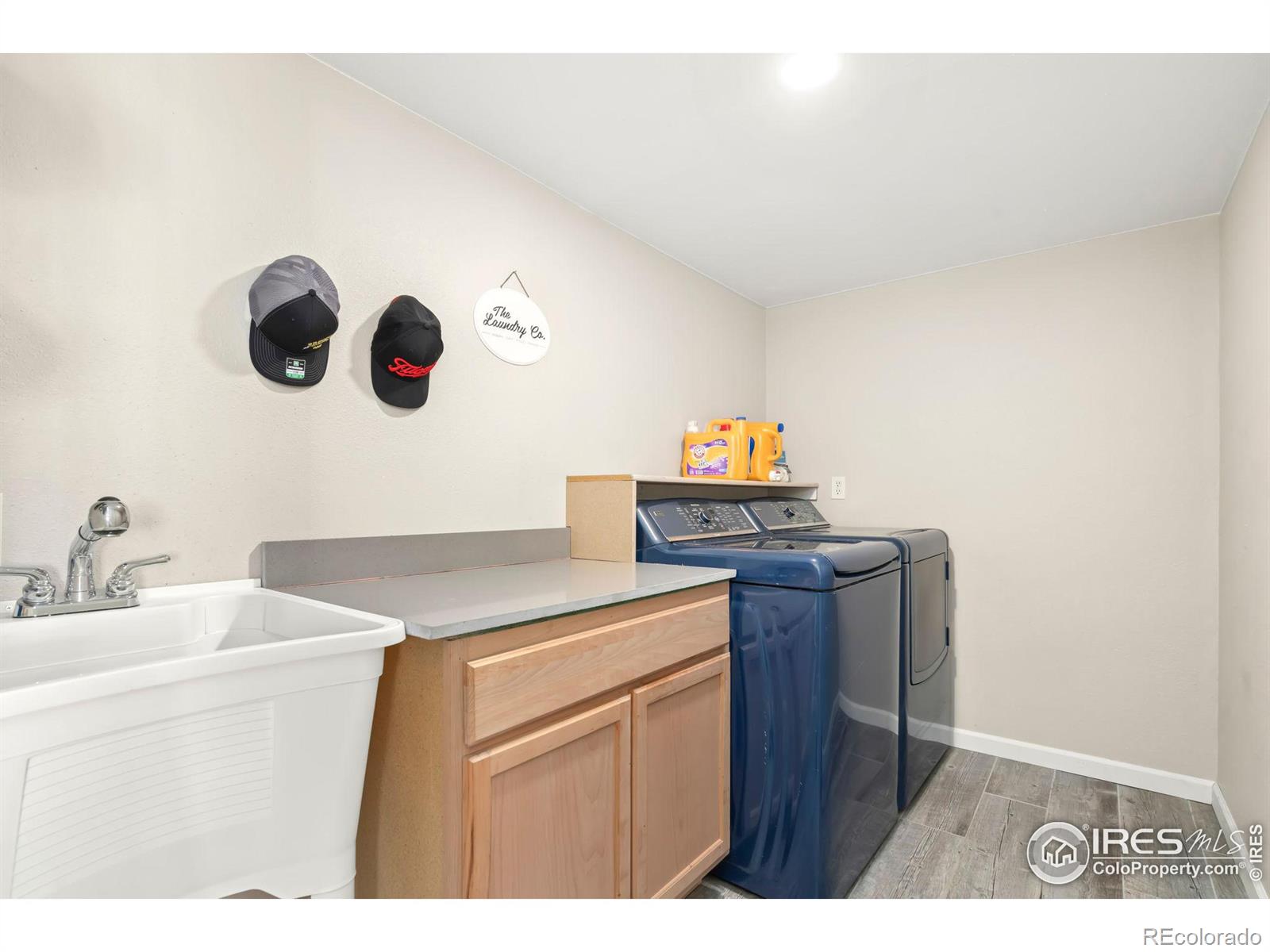 MLS Image #12 for 703  shipman mountain court,windsor, Colorado