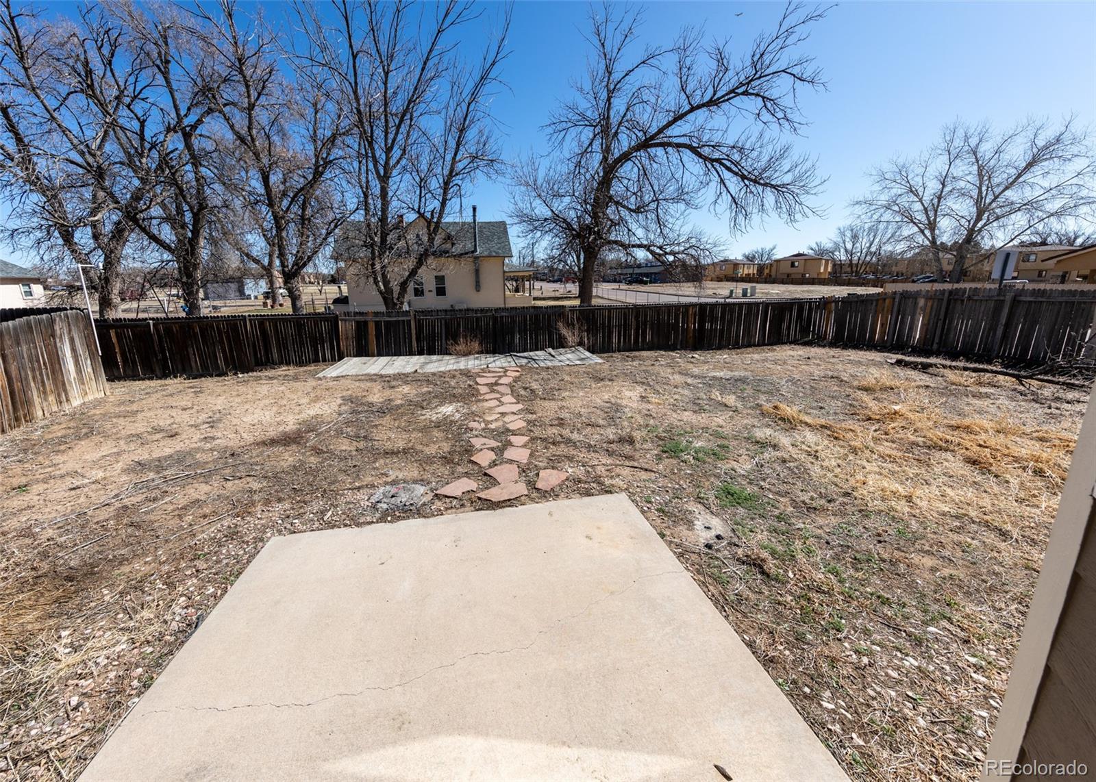 MLS Image #43 for 946  lake ,fountain, Colorado