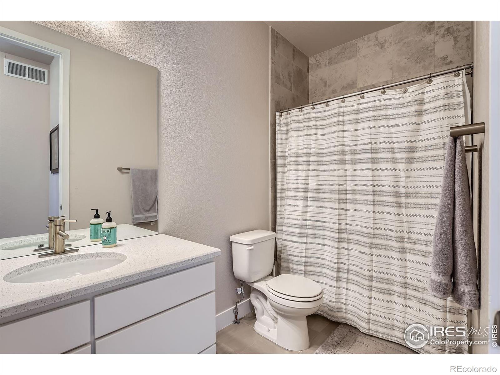MLS Image #21 for 6888  clay street,denver, Colorado