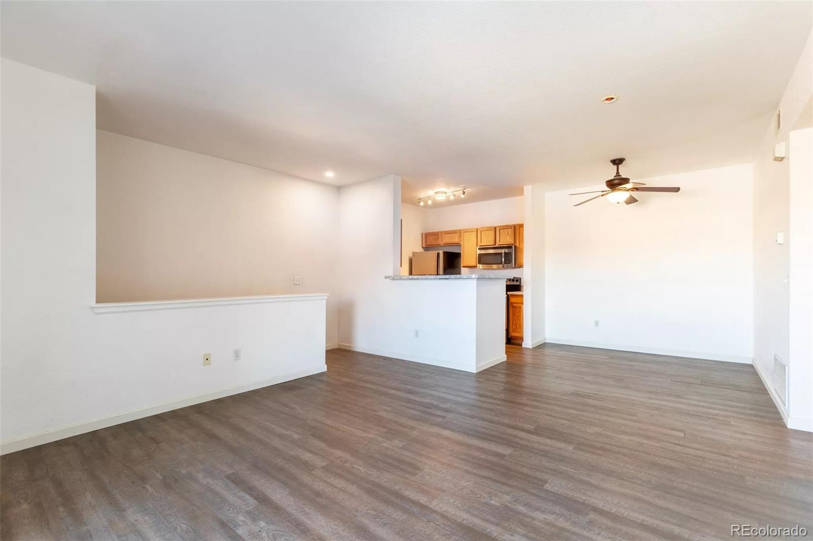 MLS Image #8 for 912 s yampa street,aurora, Colorado
