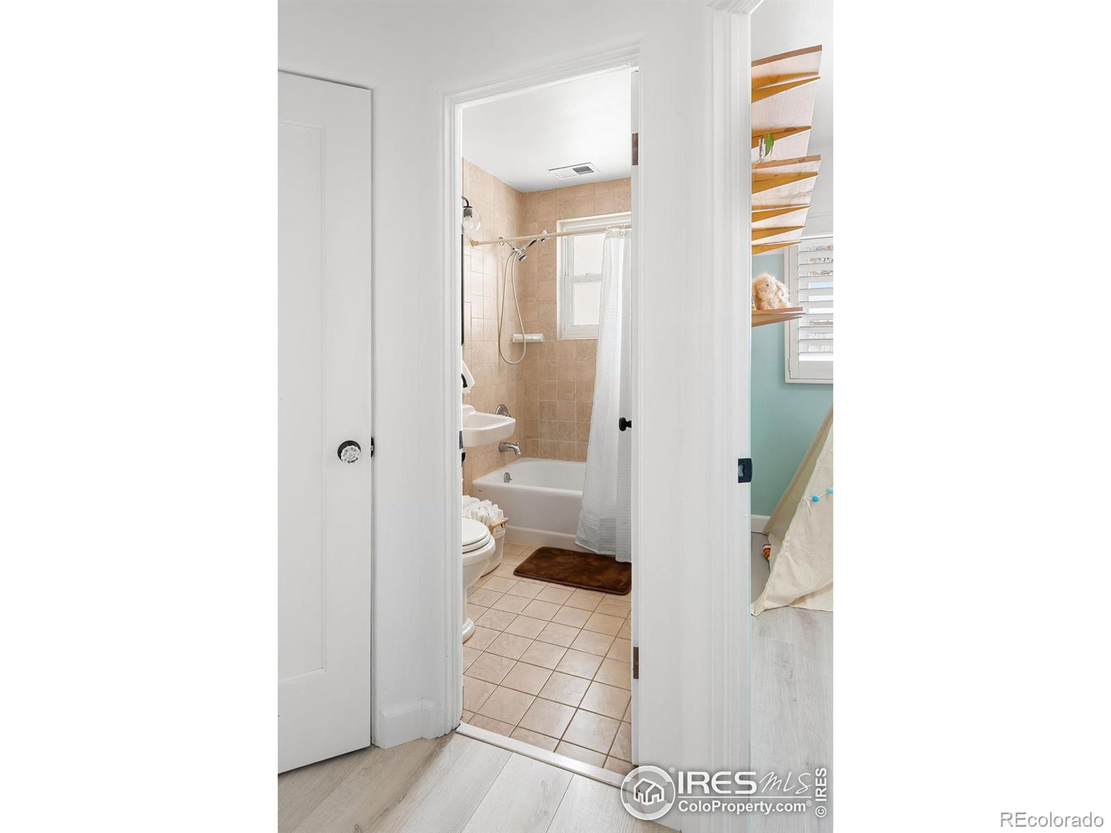 MLS Image #24 for 1171  quebec street,denver, Colorado