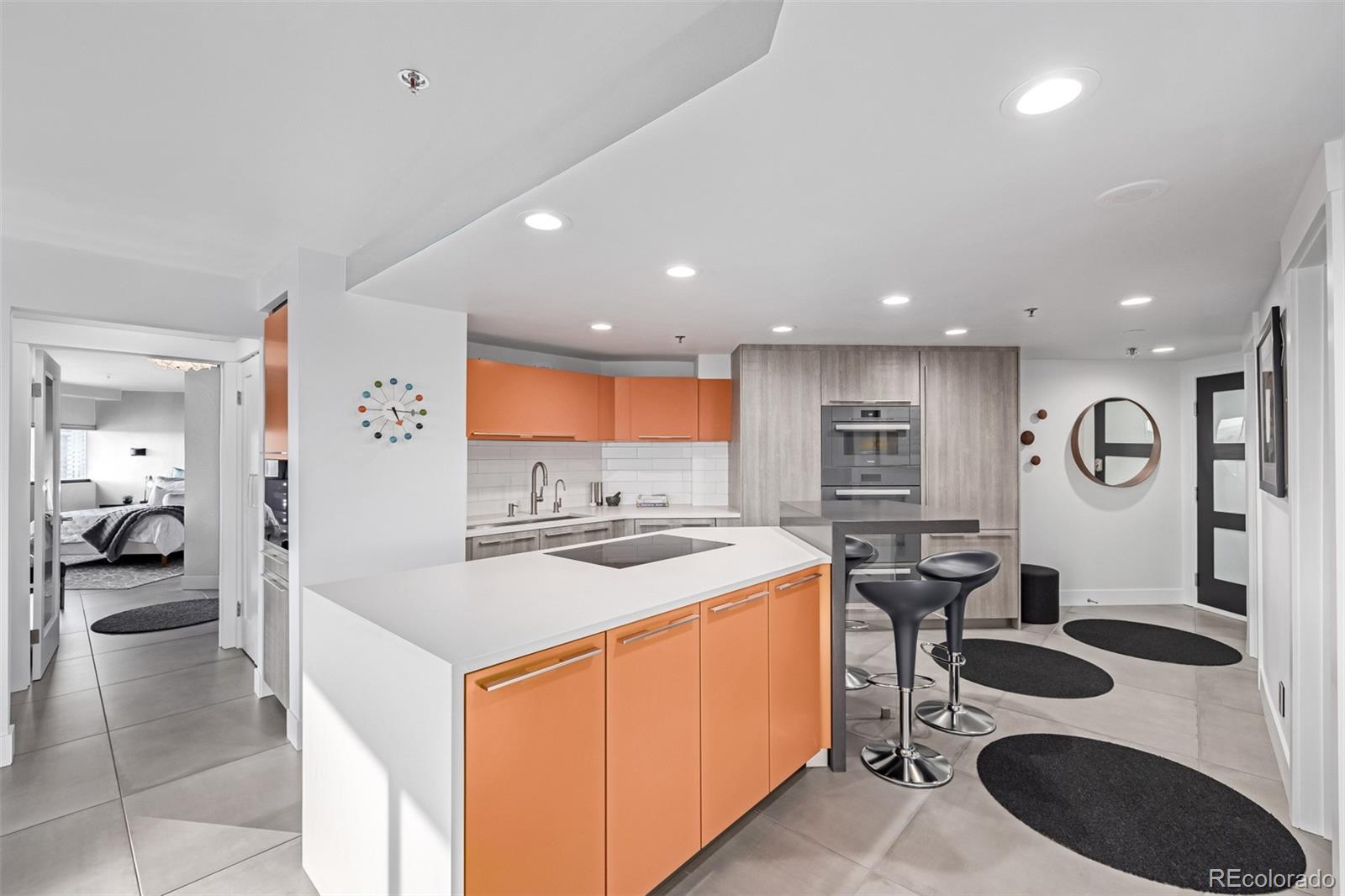 MLS Image #4 for 100  park avenue,denver, Colorado