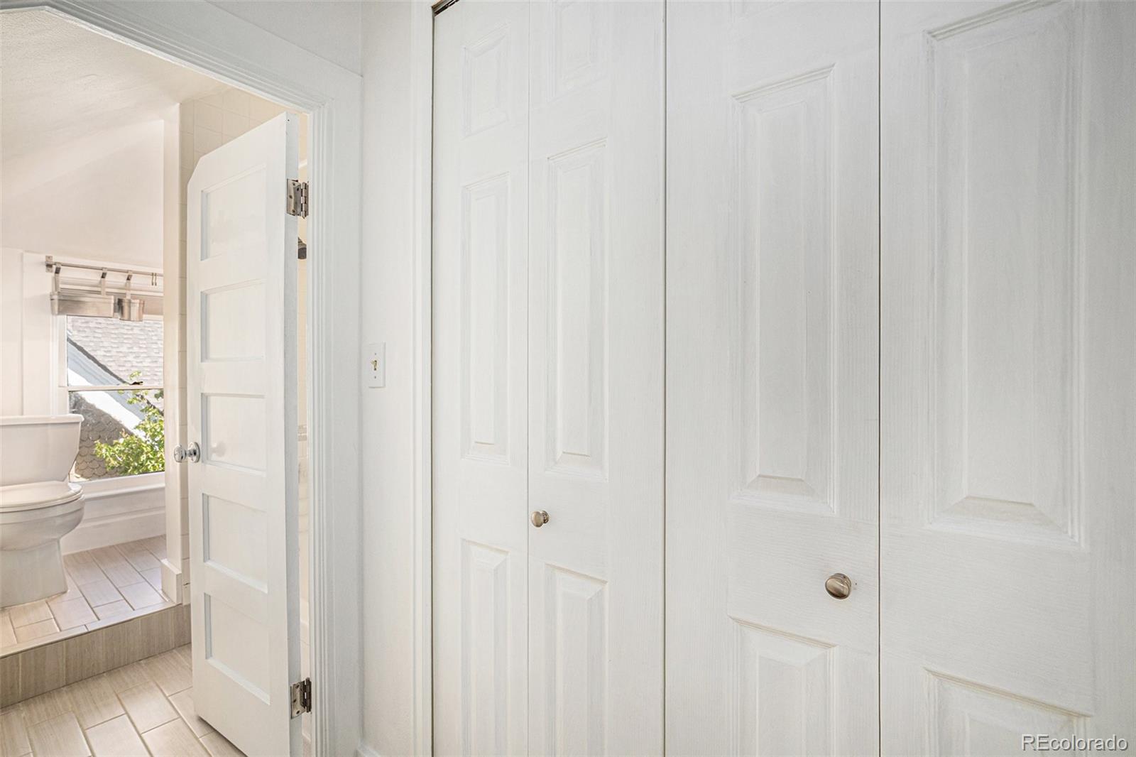 MLS Image #16 for 1415 n franklin street,denver, Colorado