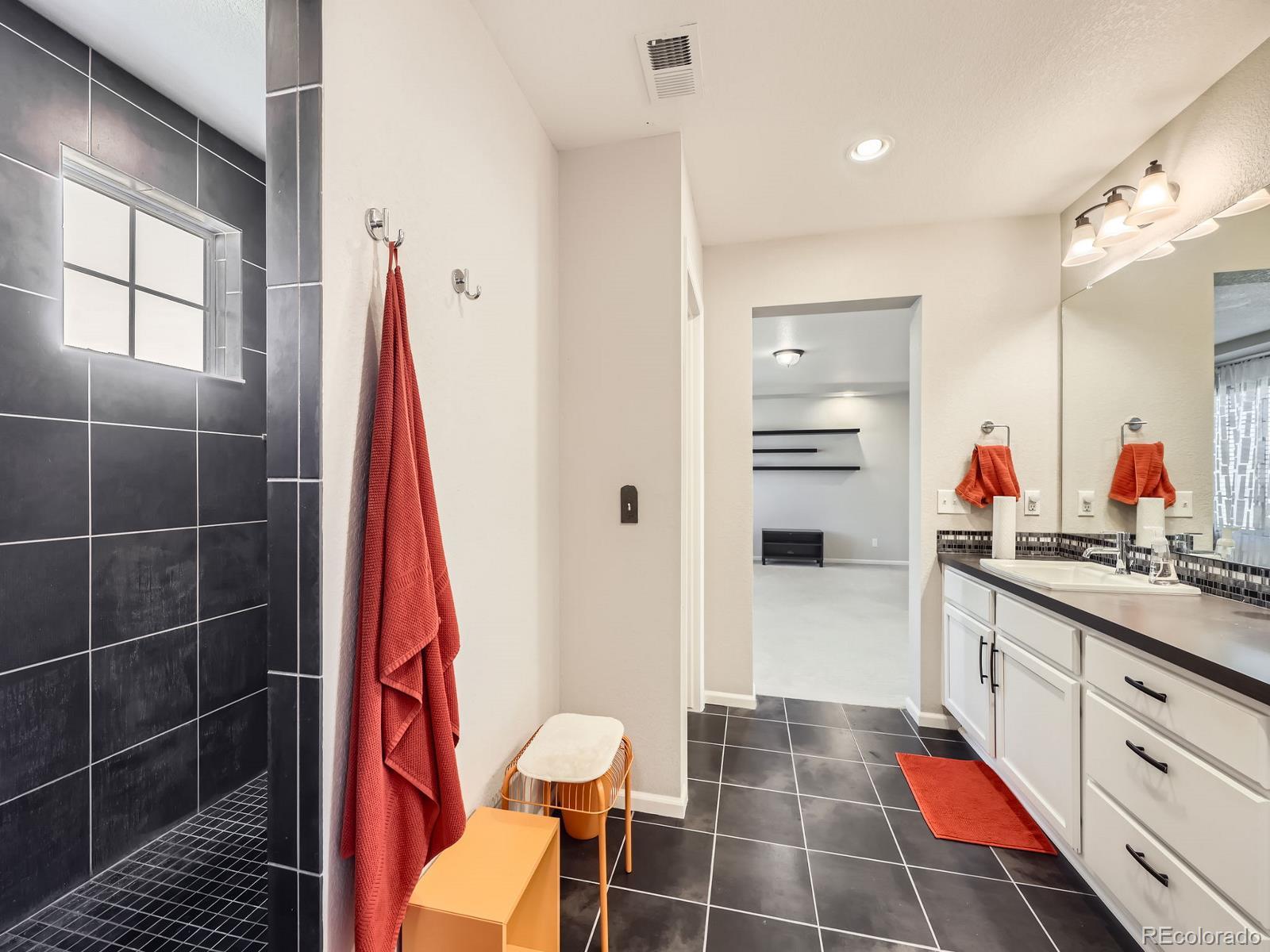 MLS Image #17 for 19085  robins drive,denver, Colorado
