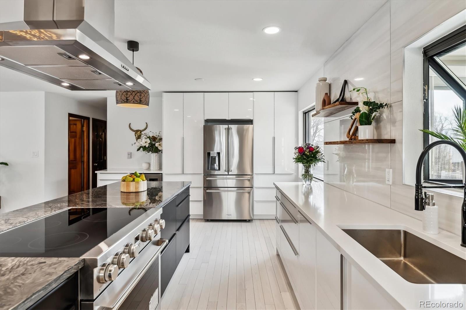 MLS Image #12 for 2427 s eldridge court,lakewood, Colorado