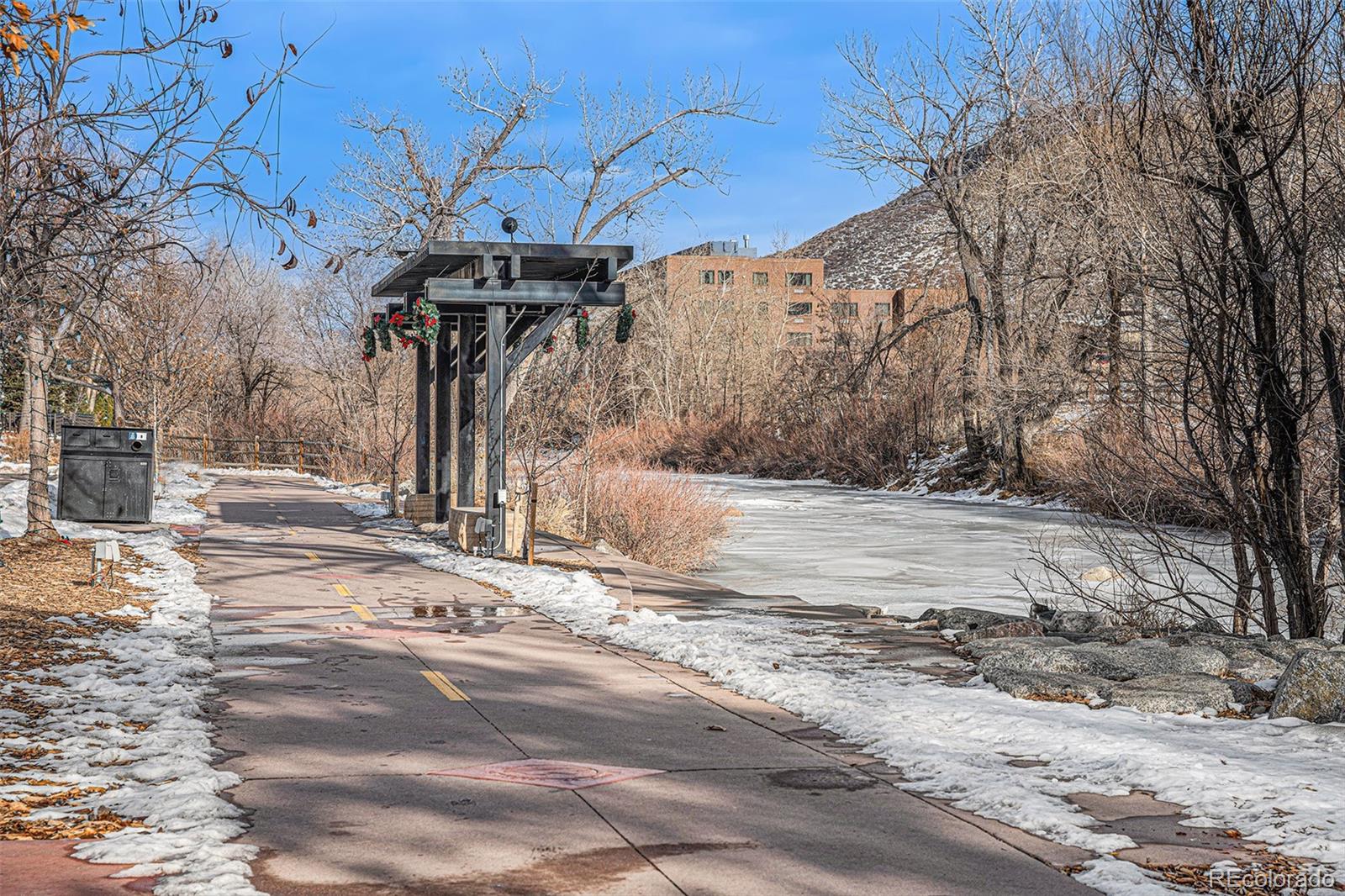 MLS Image #27 for 810  meadow run,golden, Colorado