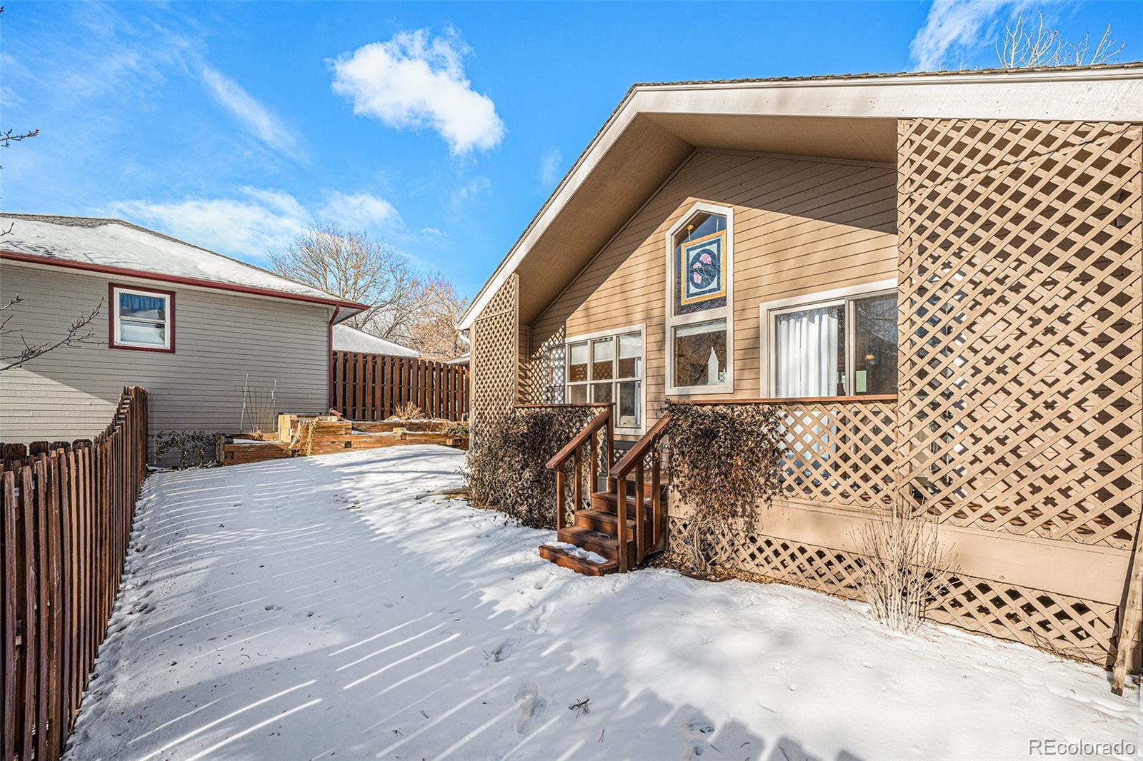 MLS Image #4 for 810  meadow run,golden, Colorado