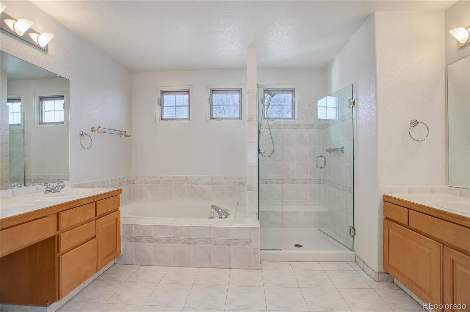 MLS Image #11 for 2608 s troy court,aurora, Colorado