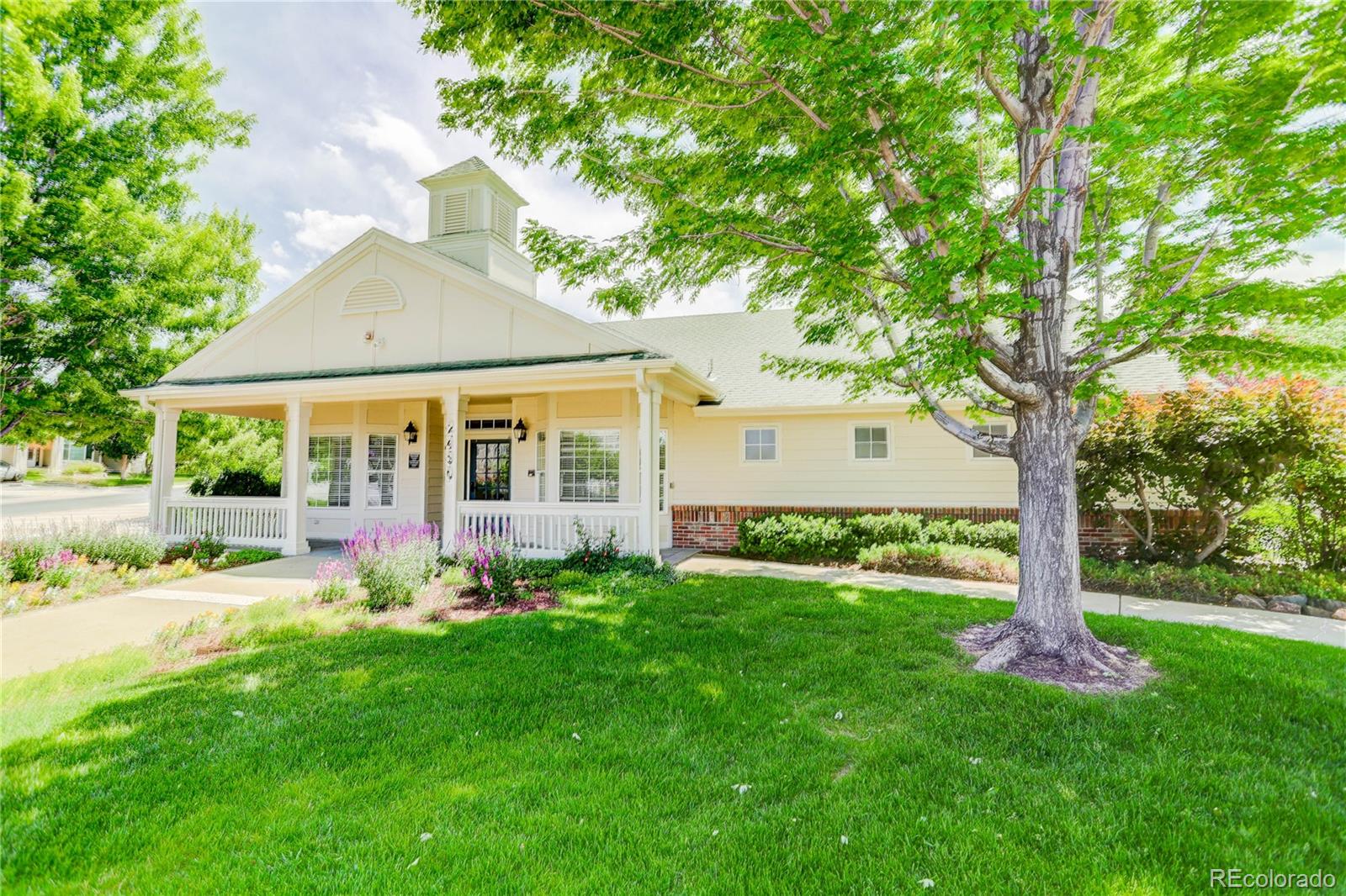 MLS Image #23 for 2608 s troy court,aurora, Colorado